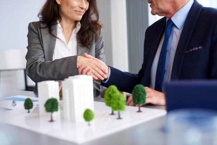 The Strategic Value of Professional Advice in Commercial Real Estate Decisions