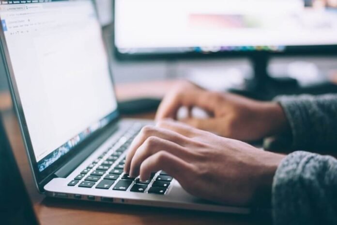 Improving Cross-Department Communication Through Shared Document Systems