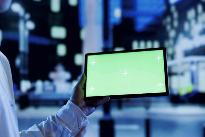 Operator Interface Technology in Pharma Automation: Getting the Display Layer Right